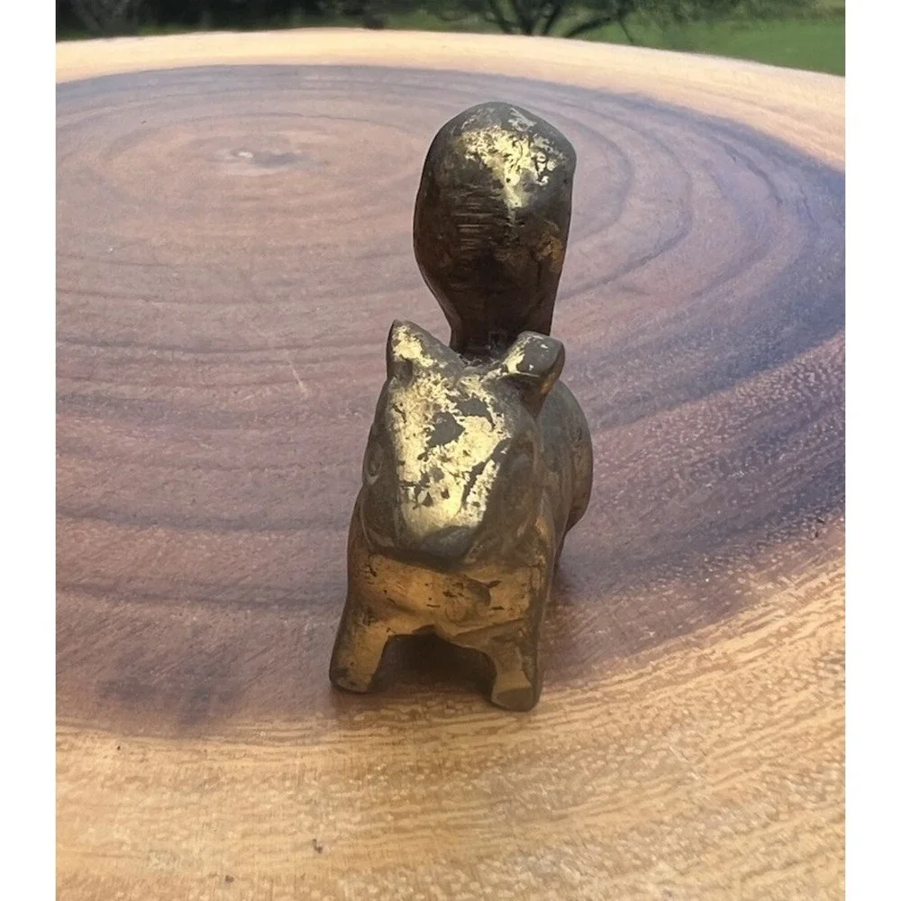 N/A charming vintage